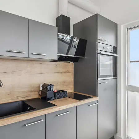 Suite4me - Moderne I Kueche I Balkon I Waschmaschine 公寓式酒店 4*