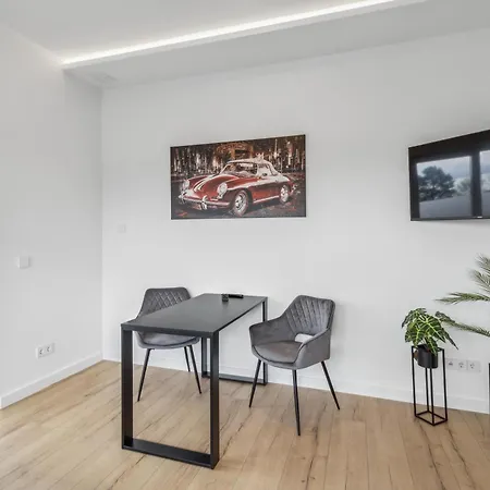 Suite4me - Moderne I Kueche I Balkon I Waschmaschine 公寓式酒店 4*