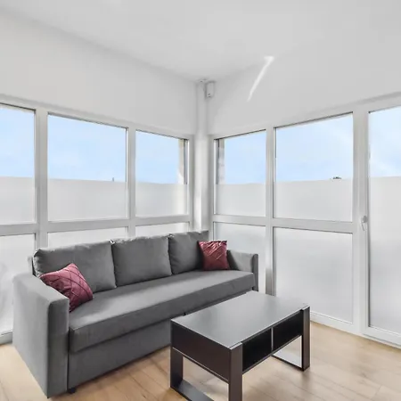 Aparthotel Suite4me - Moderne I Kueche I Balkon I Waschmaschine *