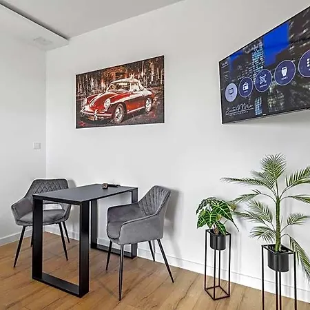 Aparthotel Suite4me - Moderne I Kueche I Balkon I Waschmaschine 4*
