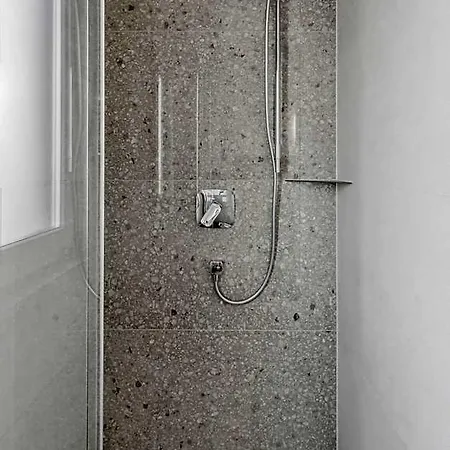 Aparthotel Suite4me - Moderne I Kueche I Balkon I Waschmaschine
