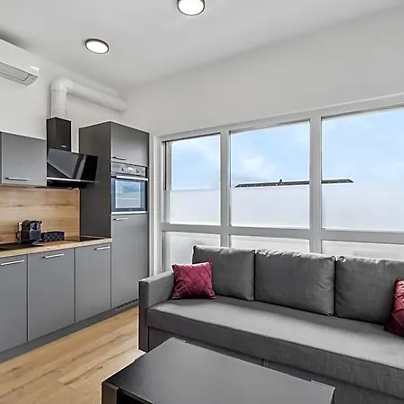 Suite4me - Moderne I Kueche I Balkon I Waschmaschine 4* Dietzenbach